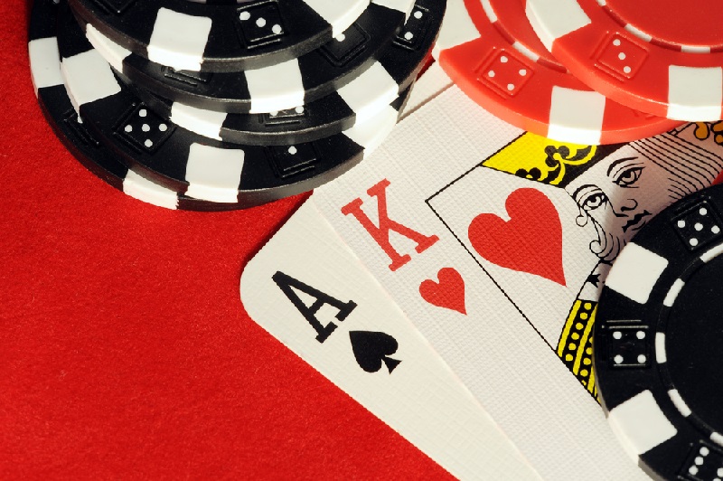 Blackjack Winners Just Use Fundamental Strategy